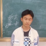OmmHn1