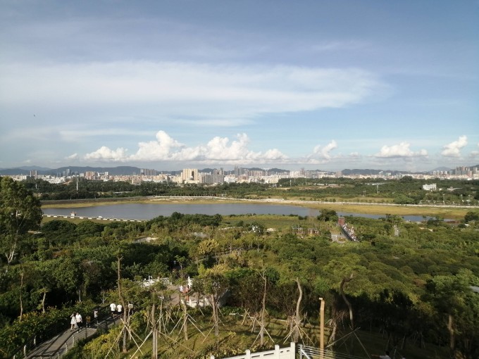 xuihFI.jpg